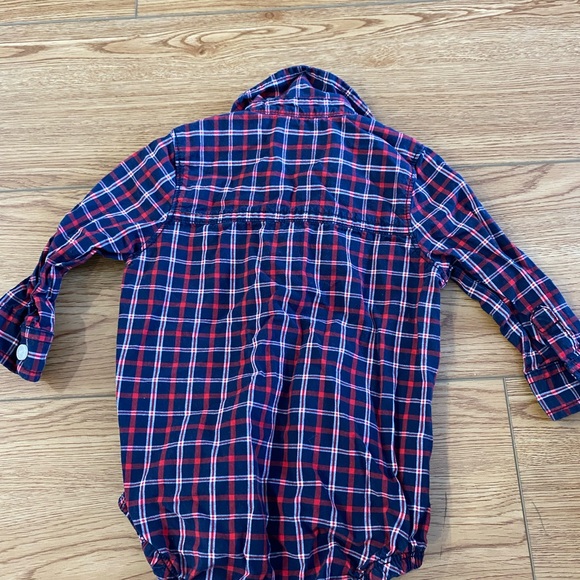 Oshkosh Baby Shirt 9-12M - Picture 4 of 6